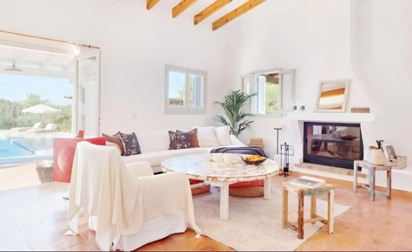 Villa Ca Aquamarine -Luxurious Villa, Walking Distance From Saona Beach Cala Saona Spanien